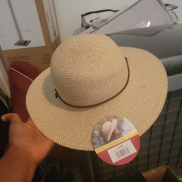 UV Solano Hat - Picture 3 of 6